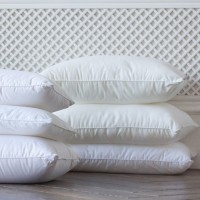 Подушка KINDER 95C° Grass мягкая в чехле из перкаля